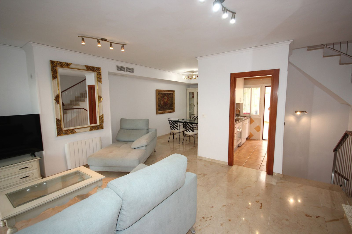 Huis te koop in Costabella | 3 slaapkamers H5196658