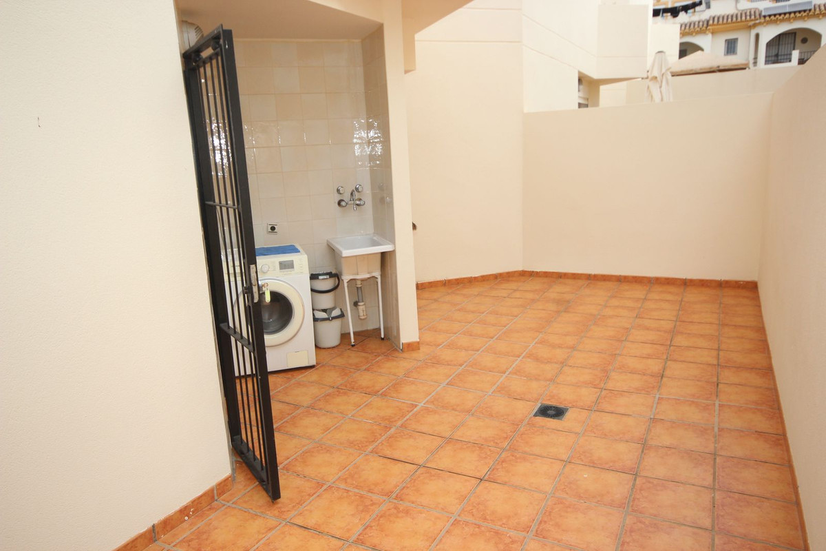 Huis te koop in Costabella | 3 slaapkamers H5196658