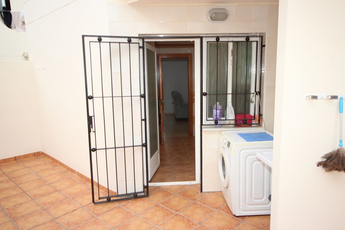 Huis te koop in Costabella | 3 slaapkamers H5196658