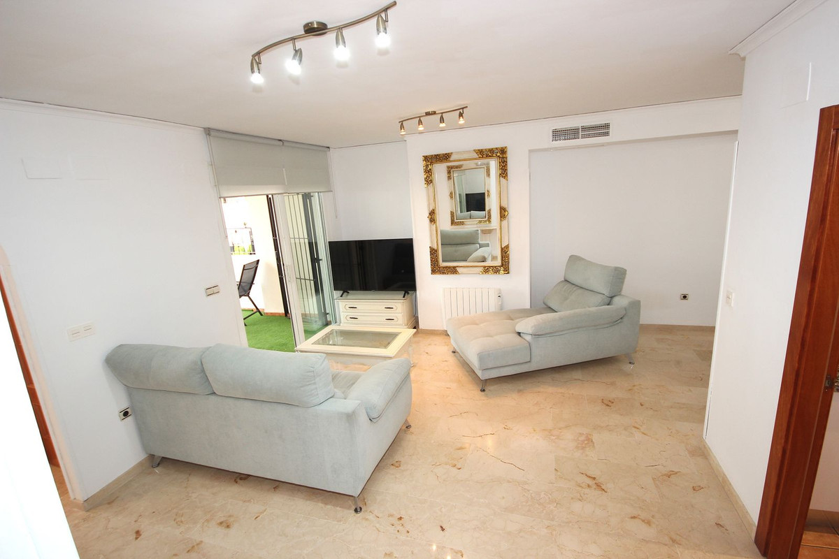 Huis te koop in Costabella | 3 slaapkamers H5196658