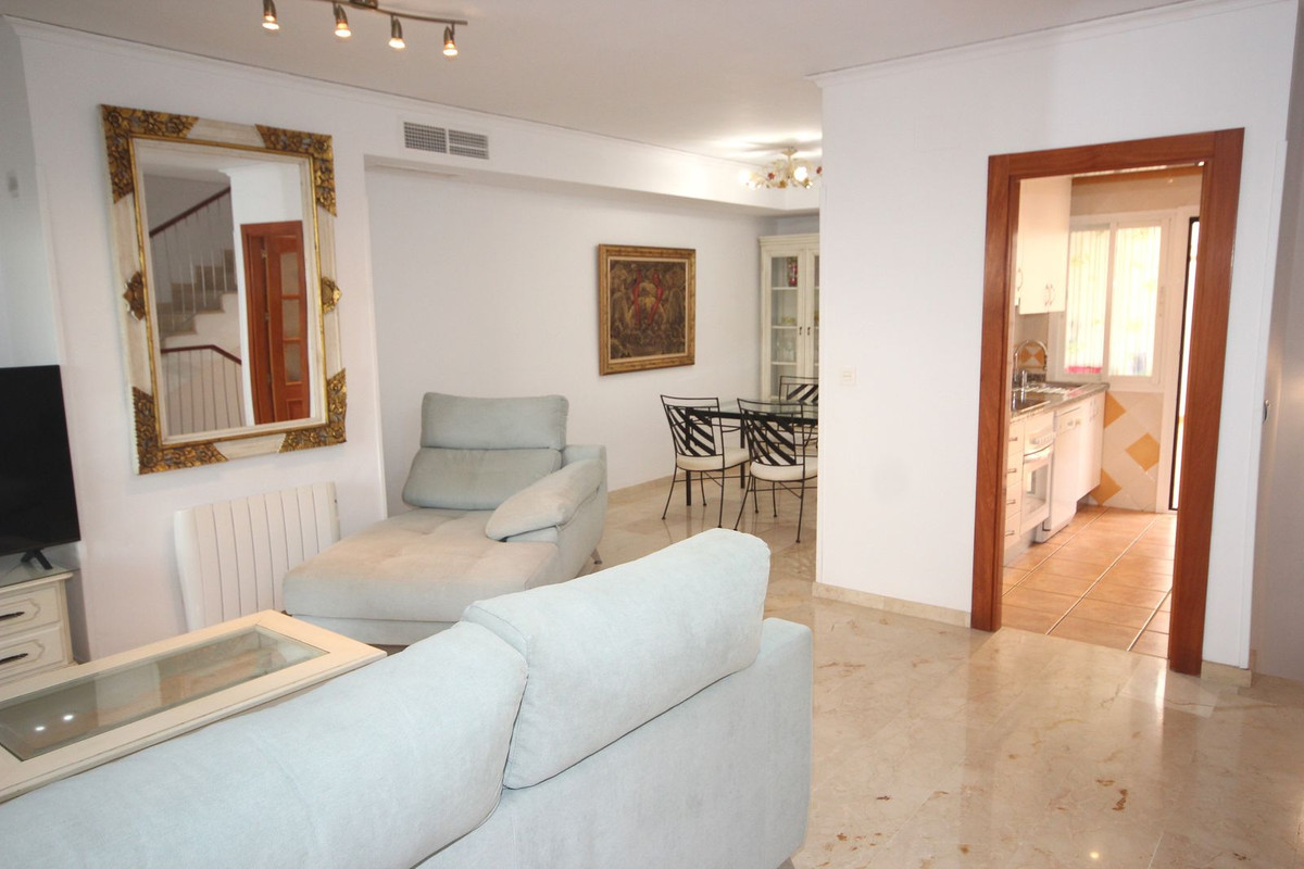 Huis te koop in Costabella | 3 slaapkamers H5196658