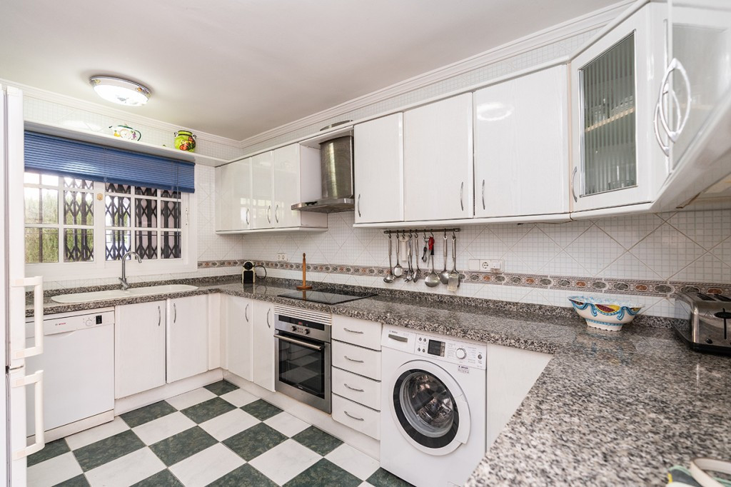 Huis te koop in Costabella | 3 slaapkamers H5225683