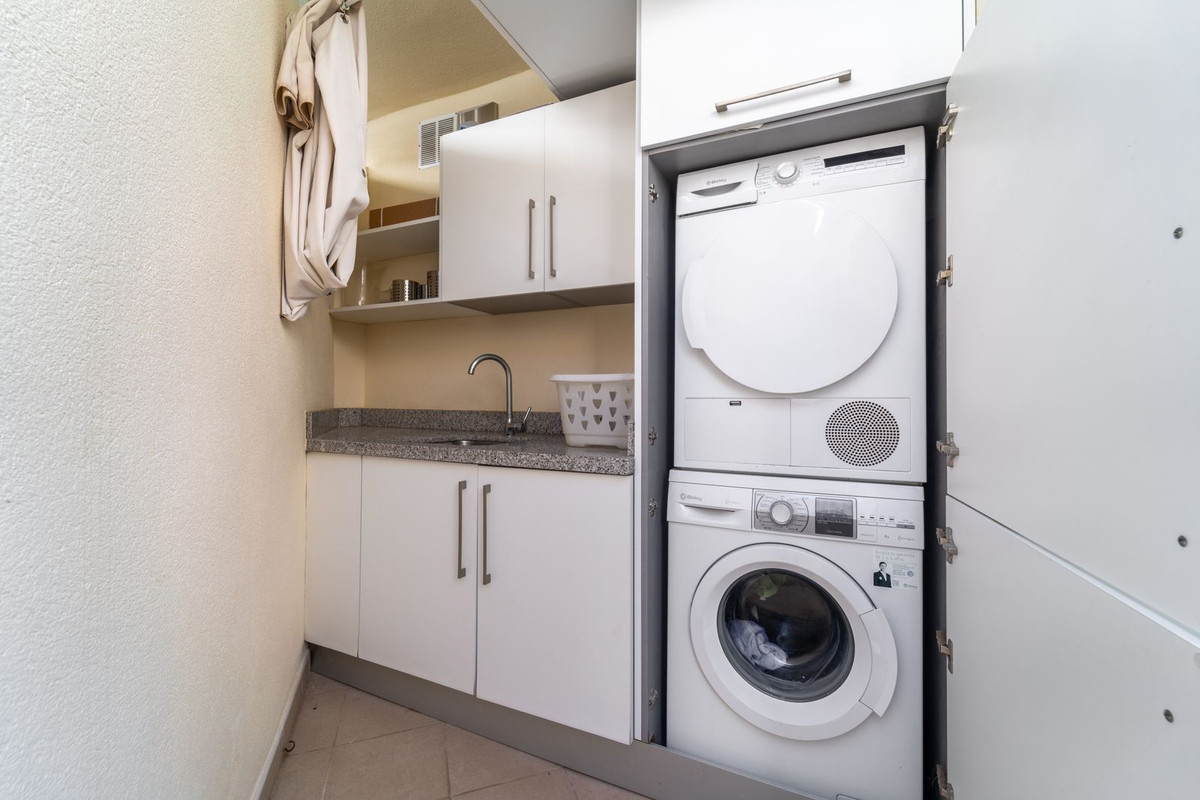 Huis te koop in Costabella | 4 slaapkamers H5286457