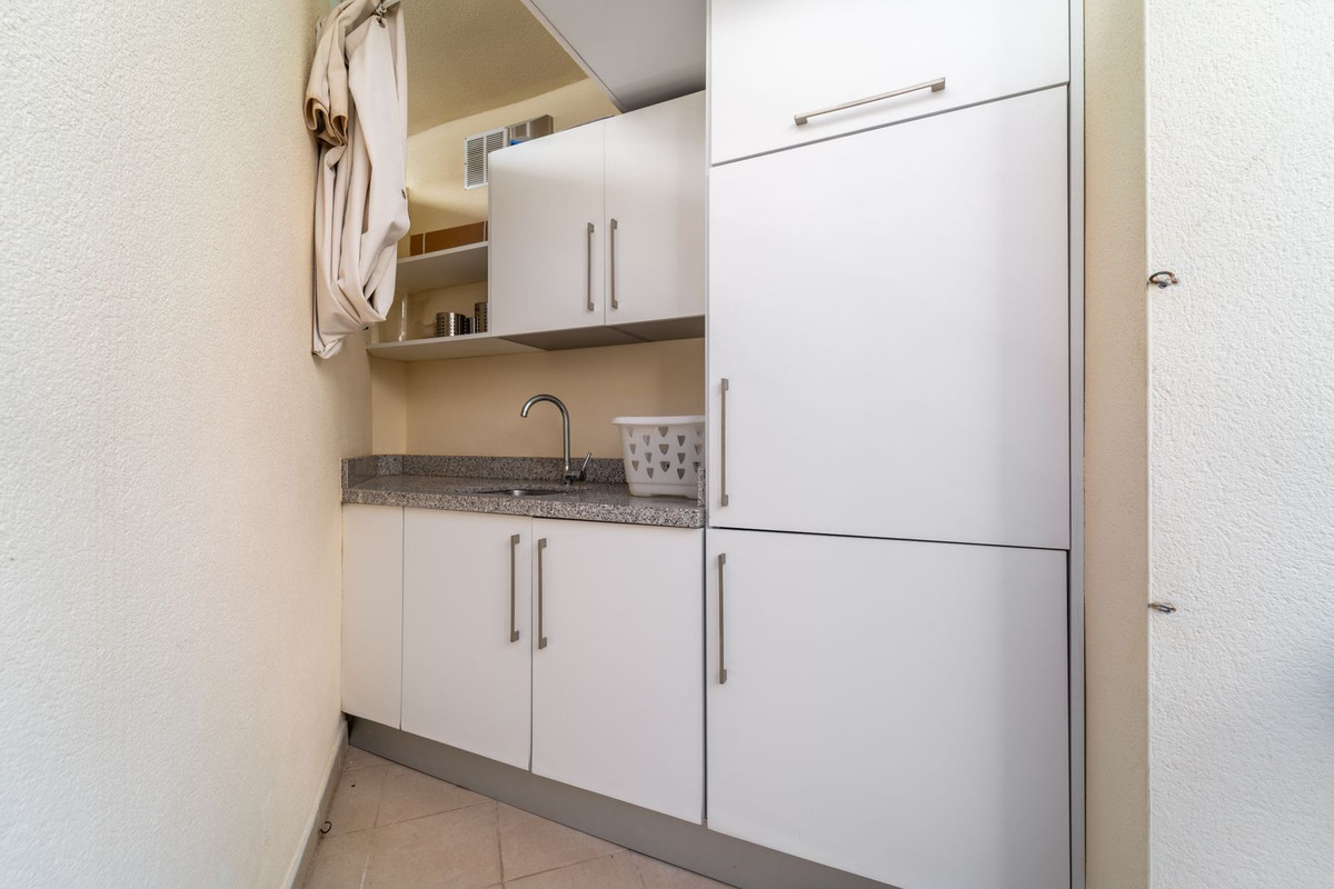 Huis te koop in Costabella | 4 slaapkamers H5286457