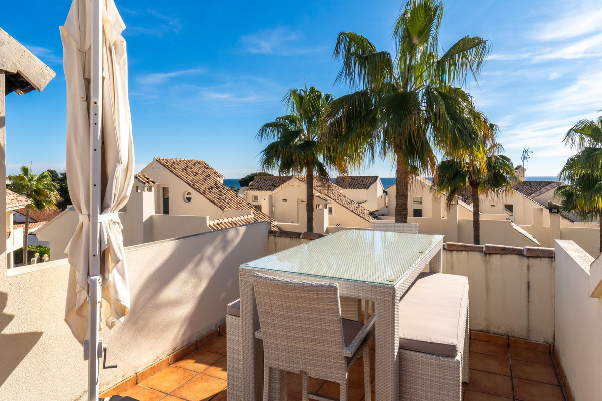 Huis te koop in Costabella | 4 slaapkamers H5286457