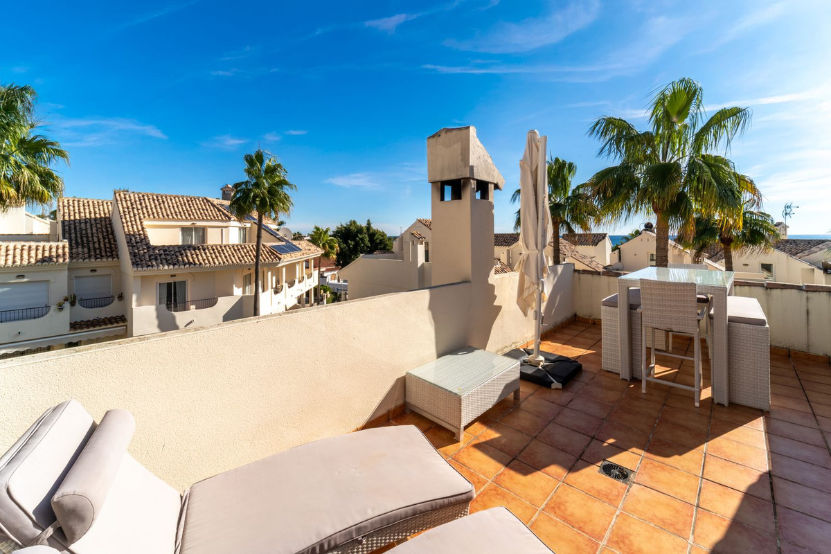 Huis te koop in Costabella | 4 slaapkamers H5286457