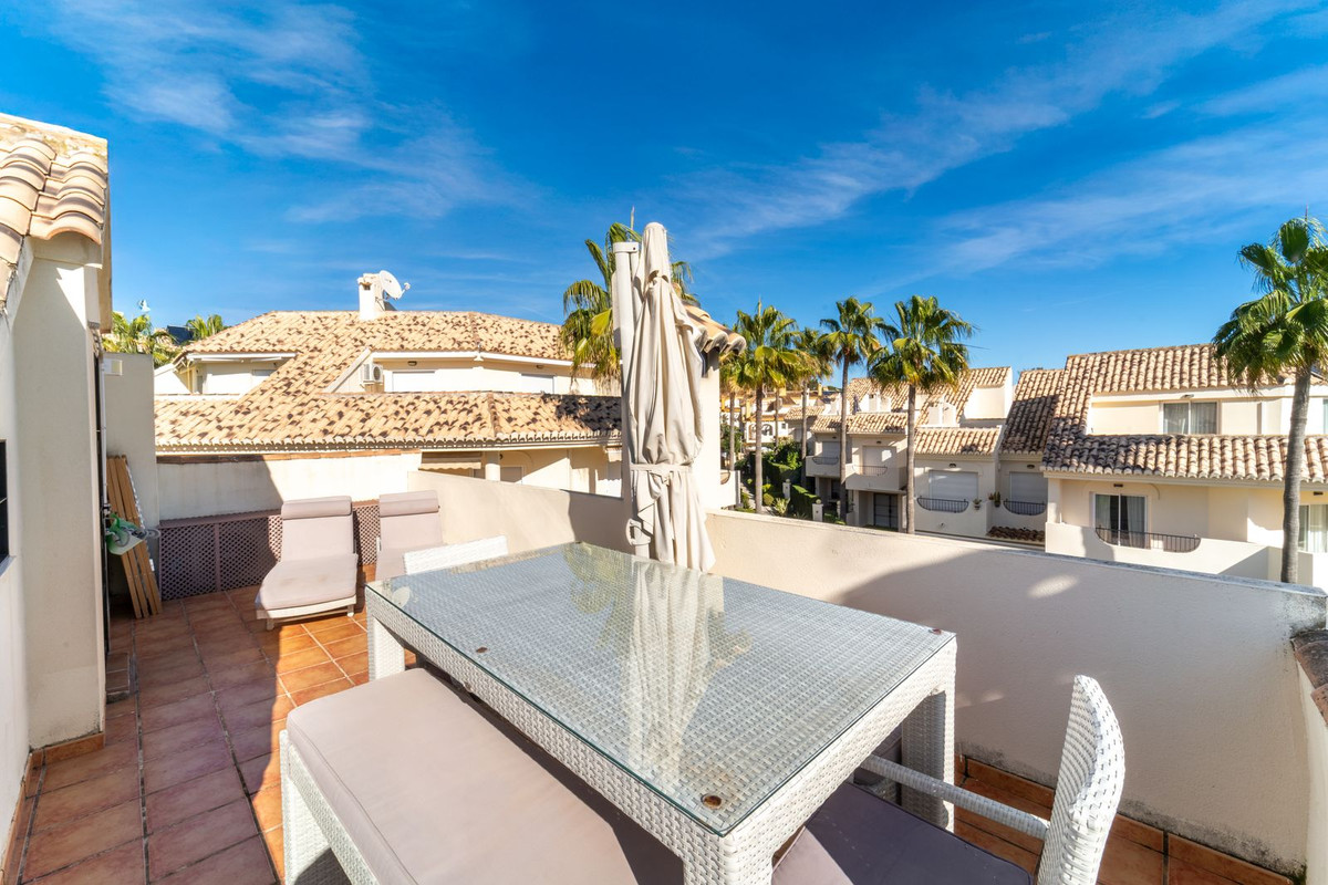 Huis te koop in Costabella | 4 slaapkamers H5286457