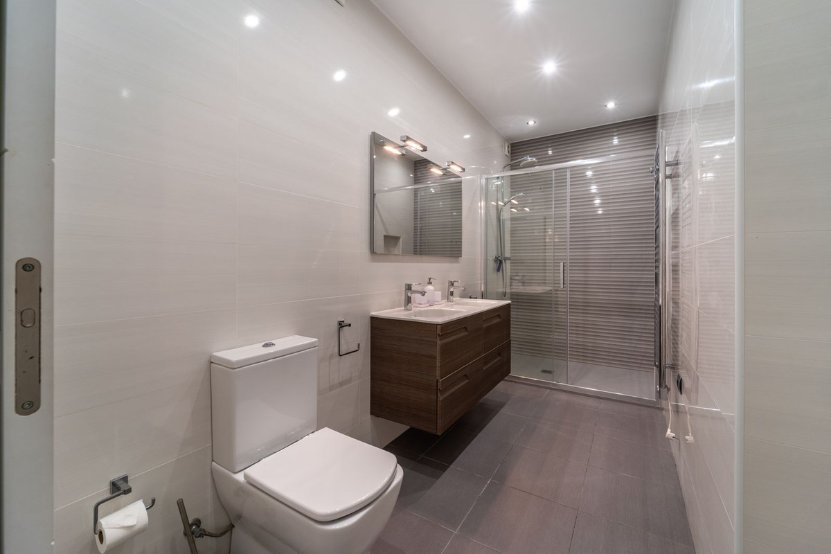 Huis te koop in Costabella | 4 slaapkamers H5286457