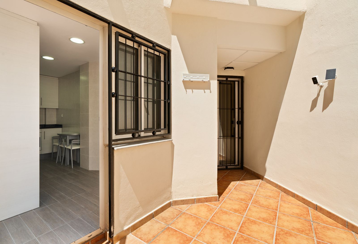 Huis te koop in Costabella | 4 slaapkamers H5382004