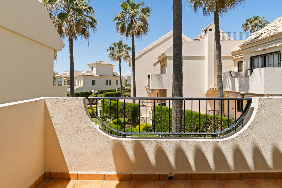 Huis te koop in Costabella | 4 slaapkamers H5382004
