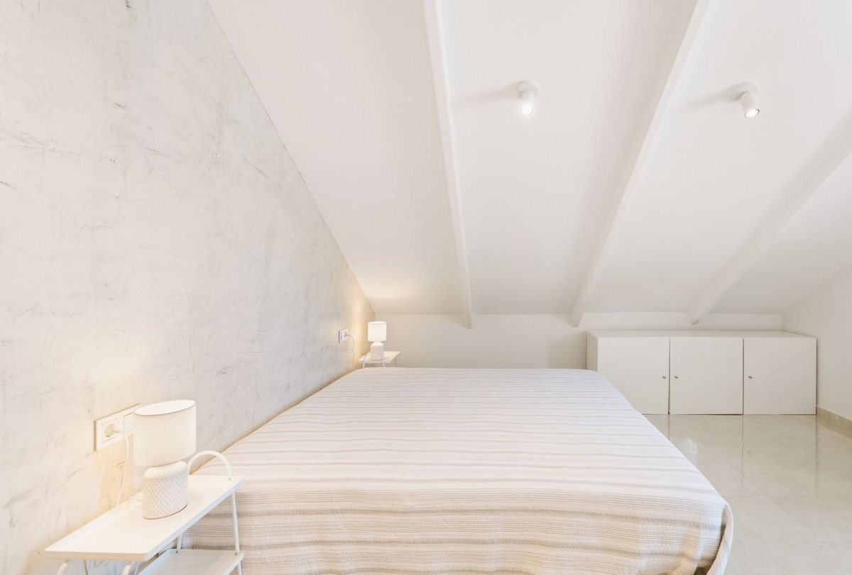Huis te koop in Costabella | 4 slaapkamers H5382004