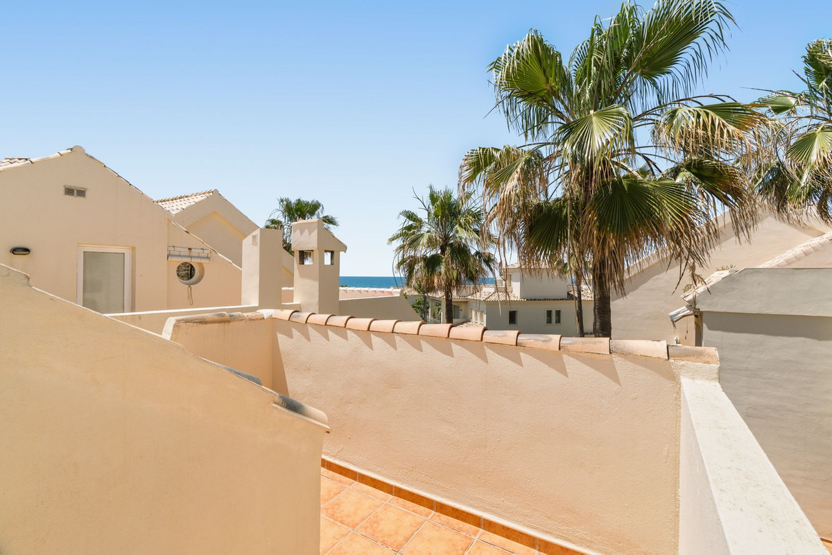 Huis te koop in Costabella | 4 slaapkamers H5382004