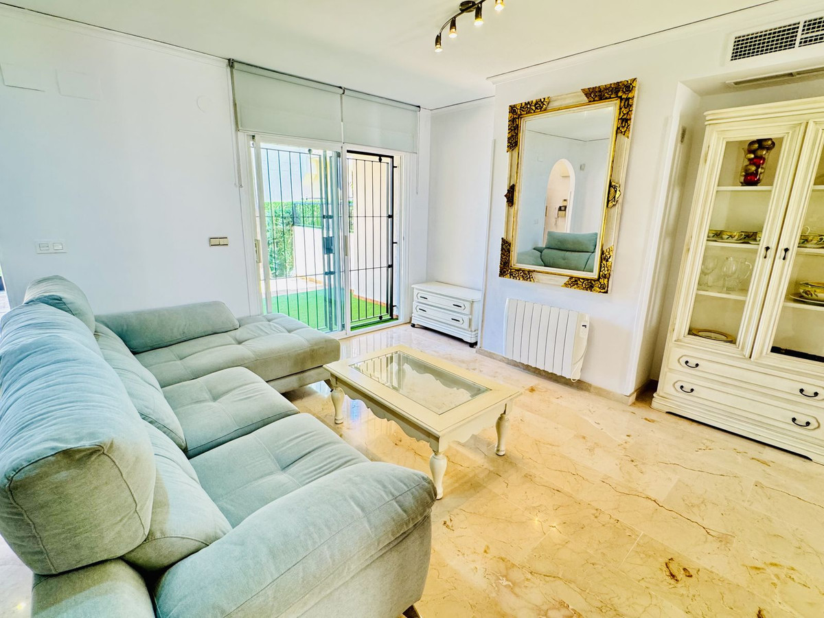Huis te koop in Costabella | 3 slaapkamers H5402035