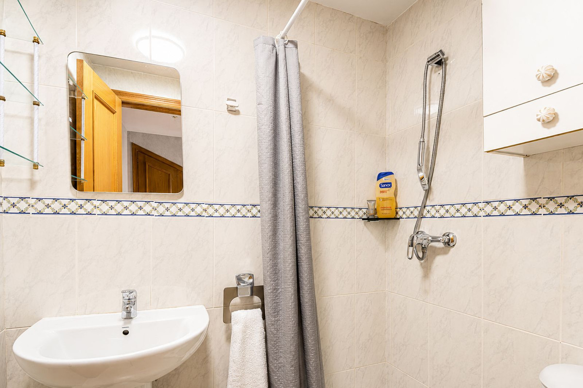 Huis te koop in Costabella | 4 slaapkamers H5449246