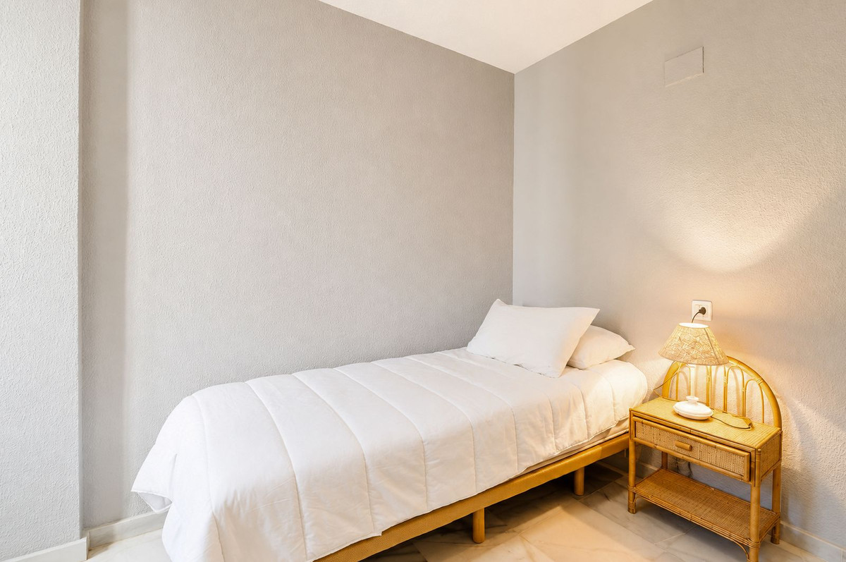 Huis te koop in Costabella | 4 slaapkamers H5449246