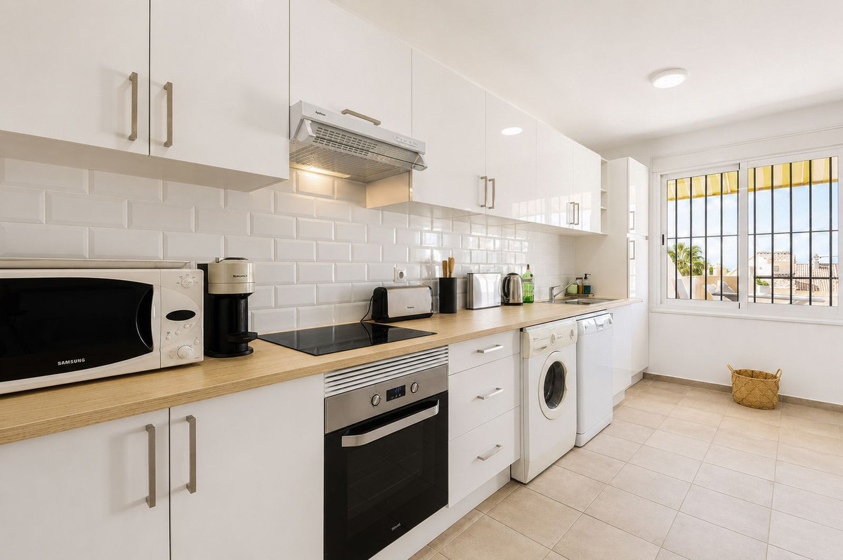 Huis te koop in Costabella | 4 slaapkamers H5449246