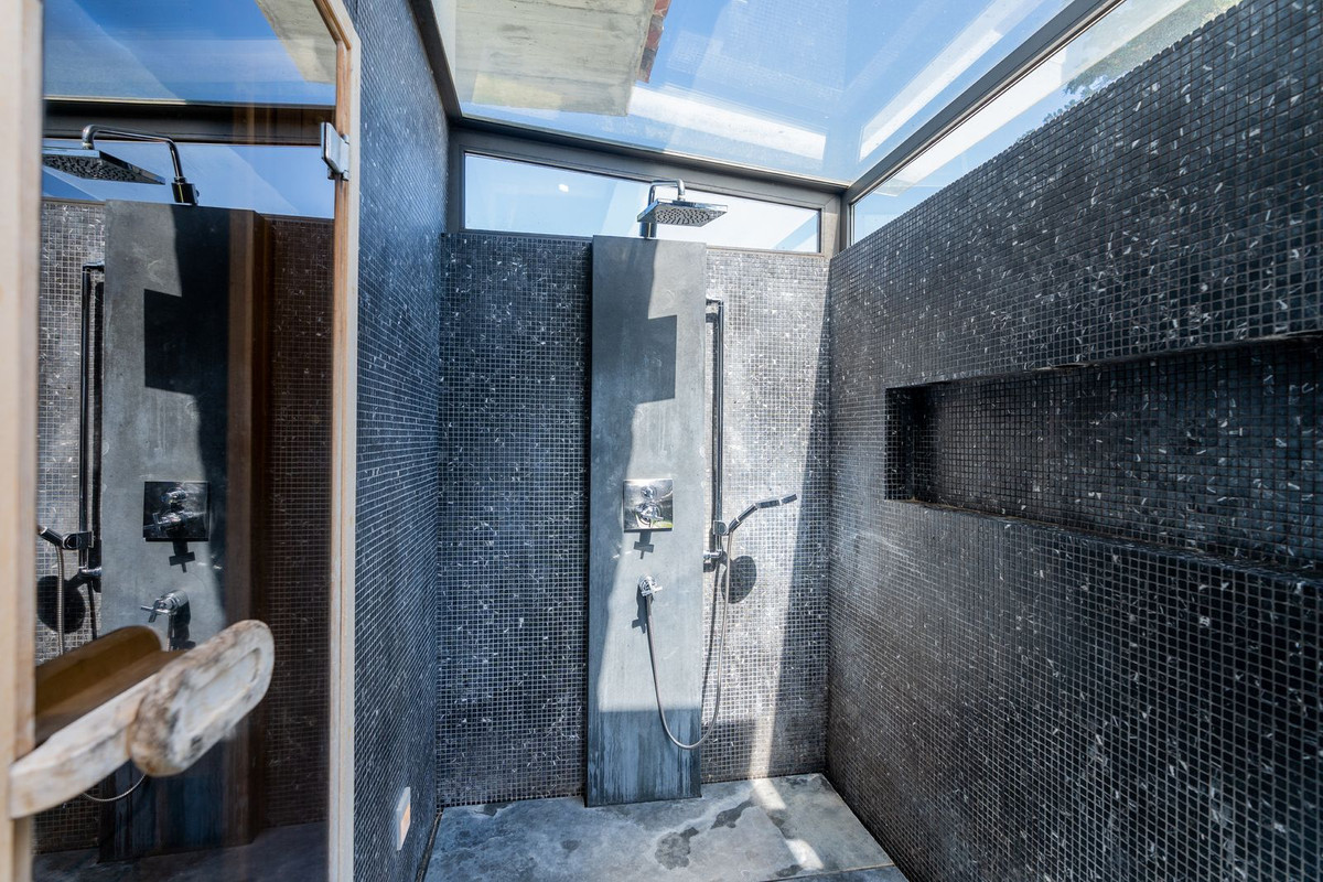 Property main view 48