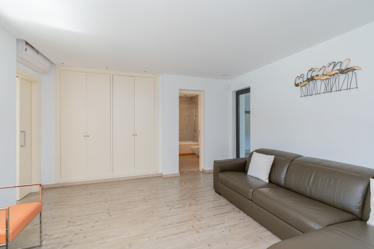 Property main view 52