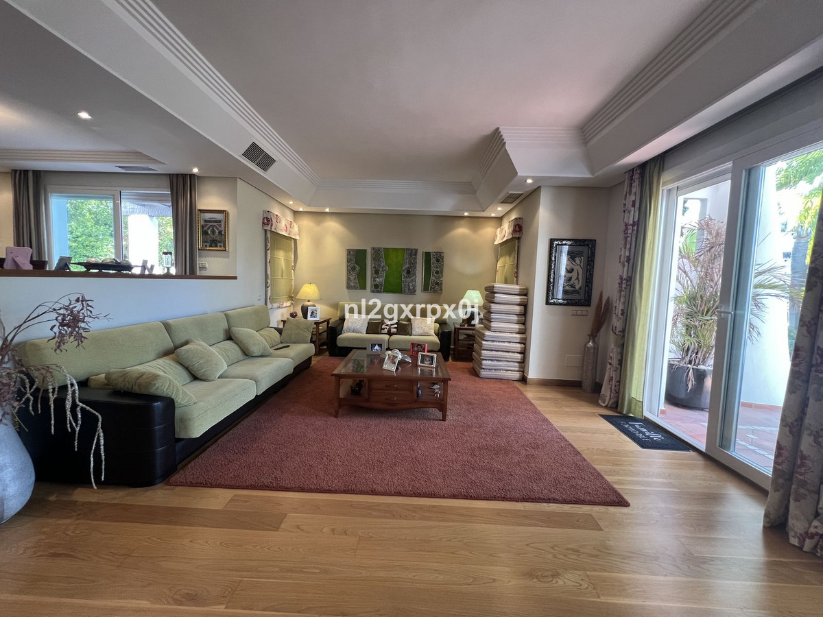 Semi-Vrijstaande Villa in Costalita-33