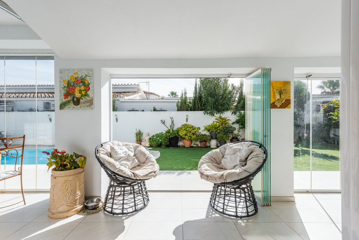 Detached Villa for sale in Costalita | 3 bedrooms H5040694