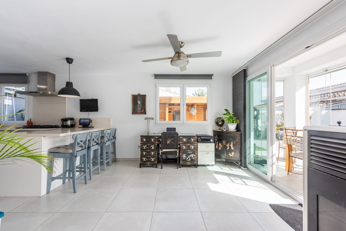 Detached Villa for sale in Costalita | 3 bedrooms H5040694