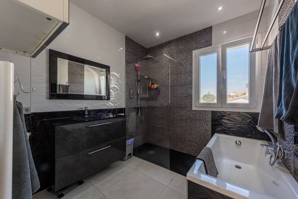 Detached Villa for sale in Costalita | 3 bedrooms H5040694