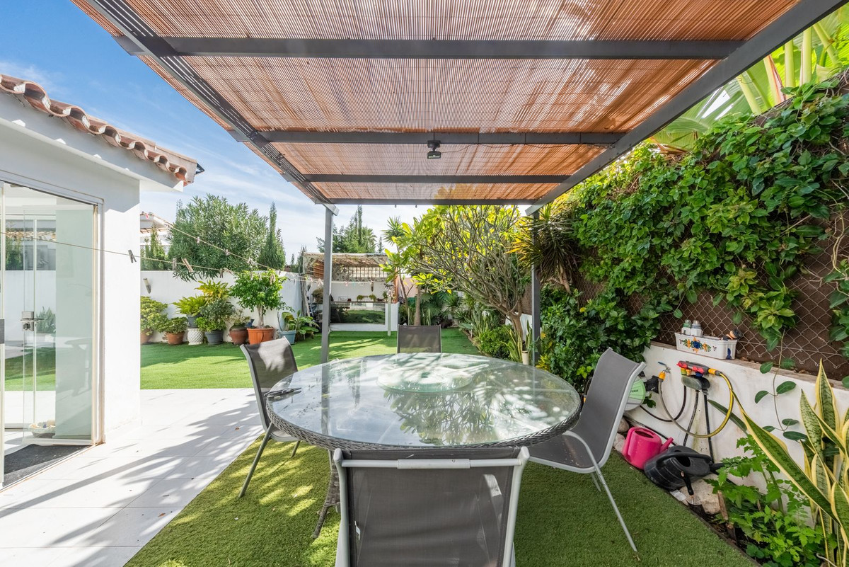 Detached Villa for sale in Costalita | 3 bedrooms H5040694