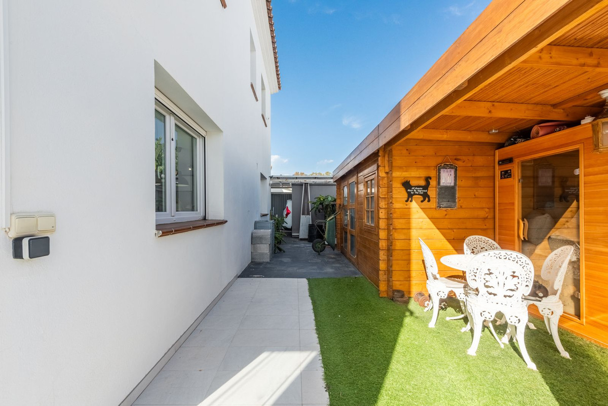 Detached Villa for sale in Costalita | 3 bedrooms H5040694