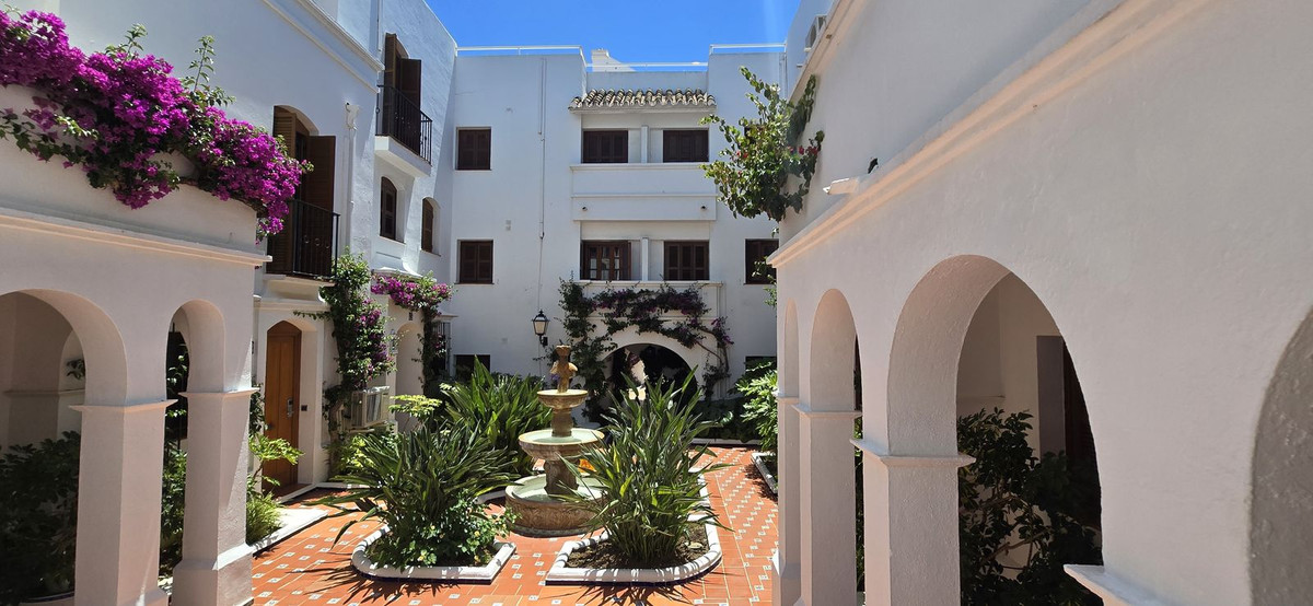Townhouse for sale in Costalita | 3 bedrooms H5050165