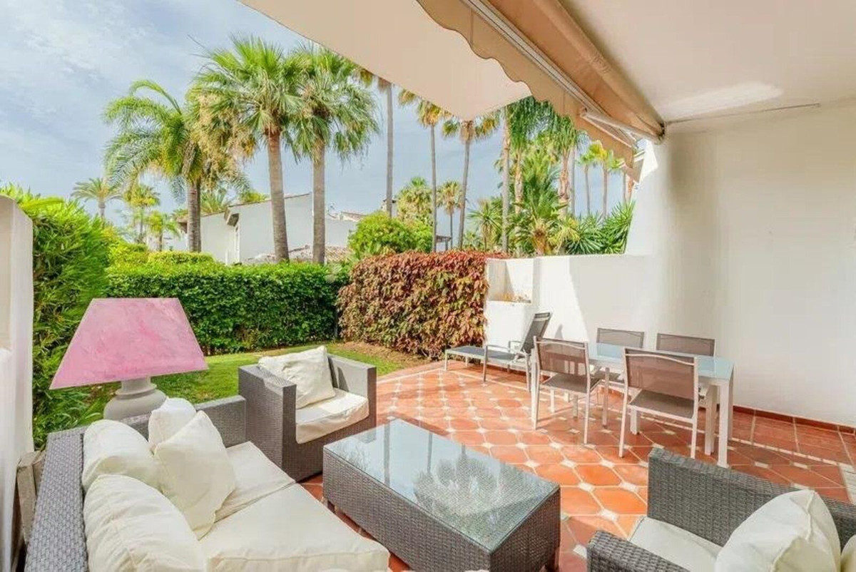 Huis te koop in Costalita | 4 slaapkamers H5299987