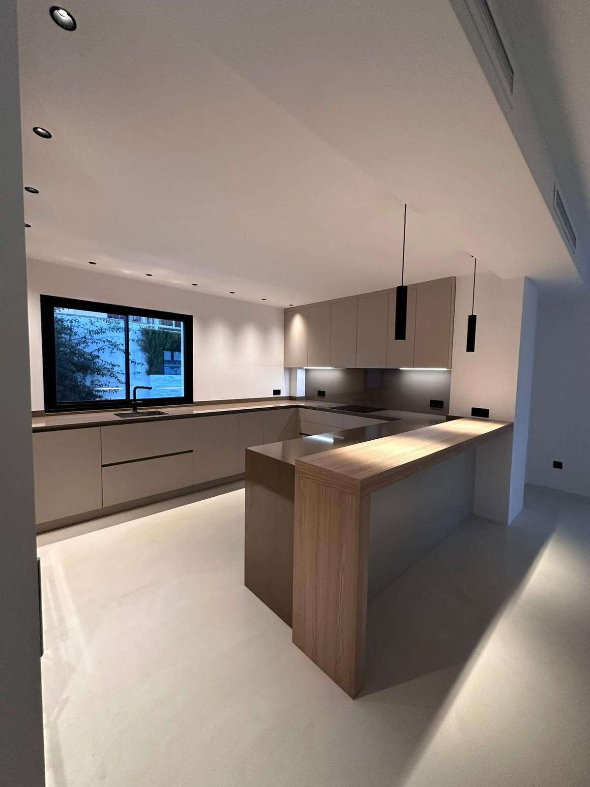 Property main view 20