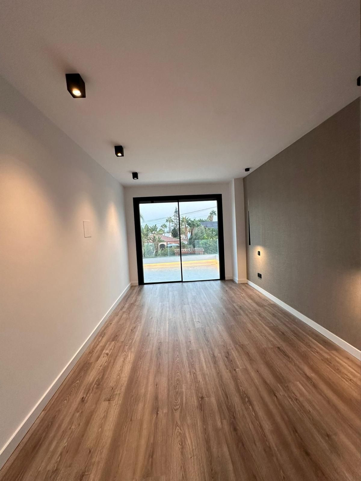 Property main view 32