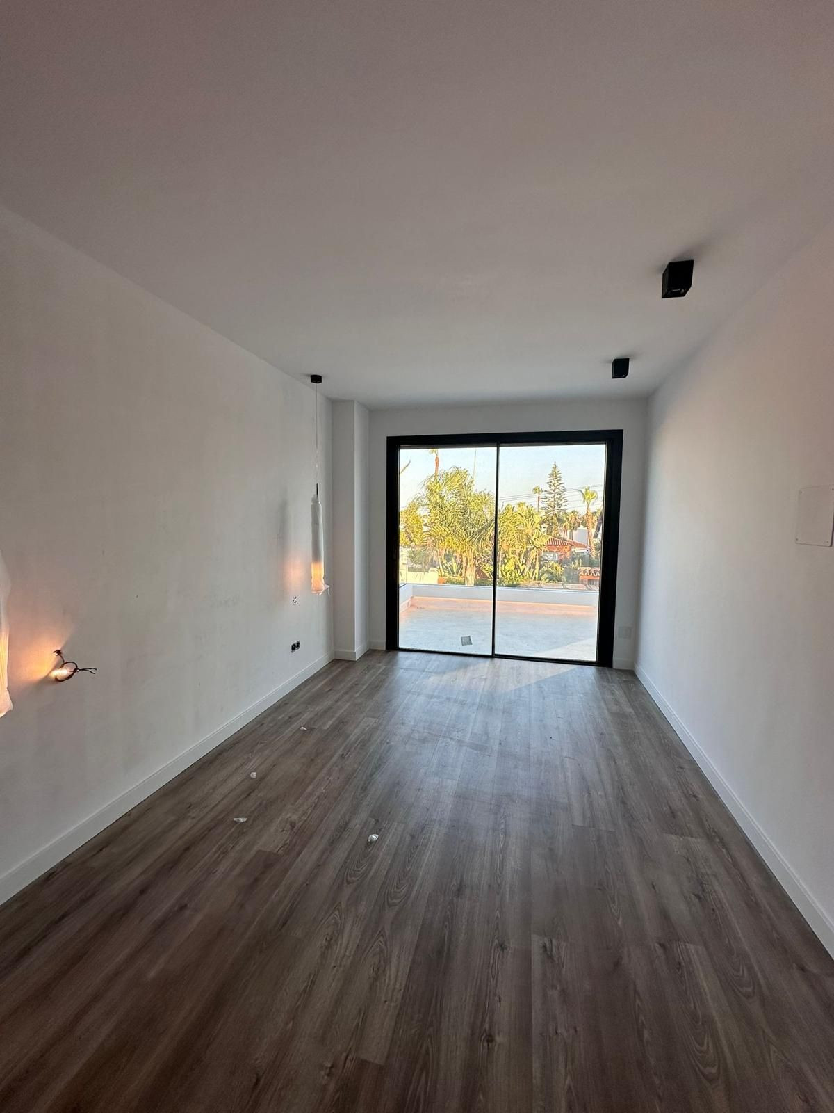 Property main view 33