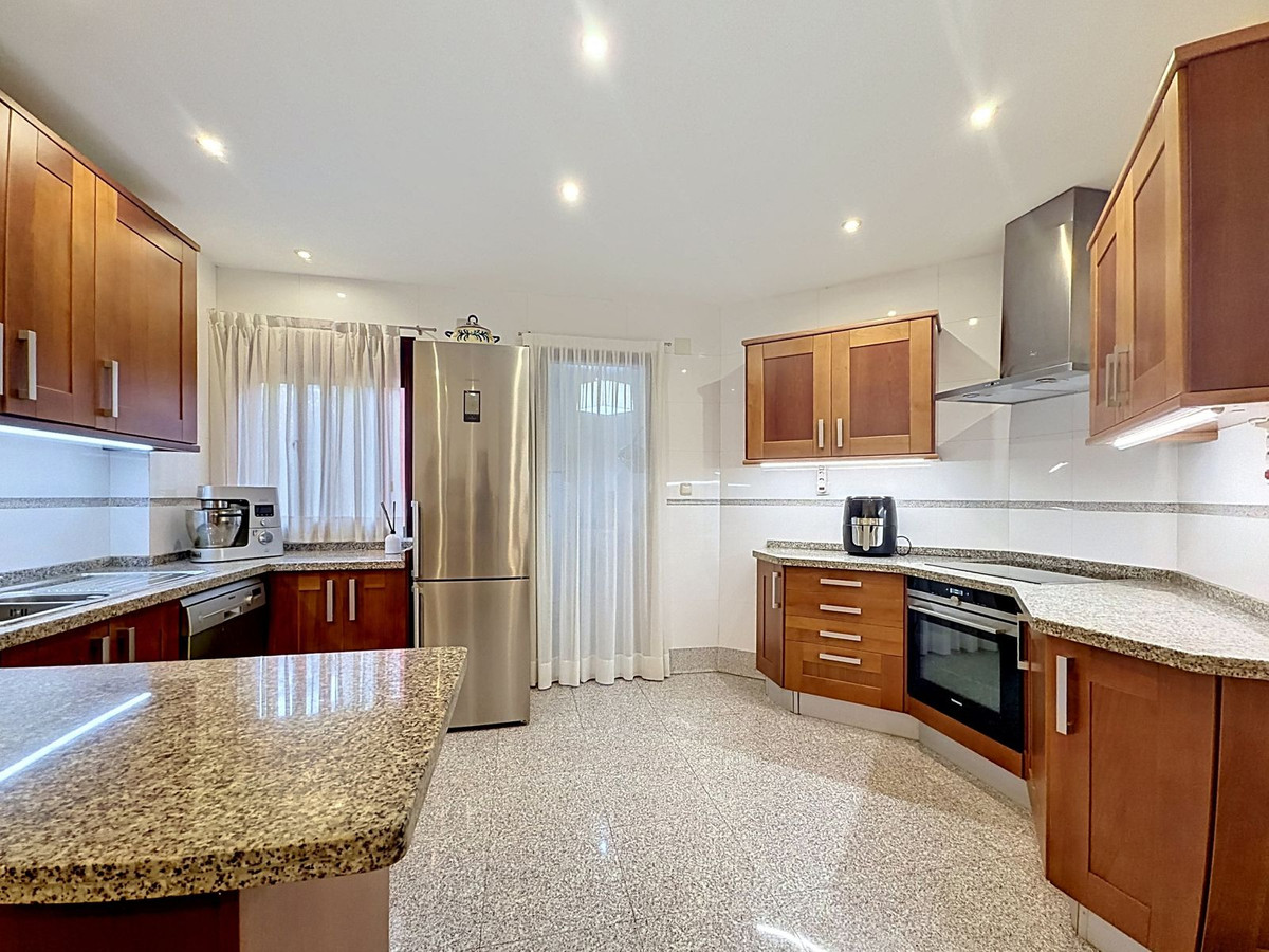 Huis te koop in Costalita | 4 slaapkamers H5401816