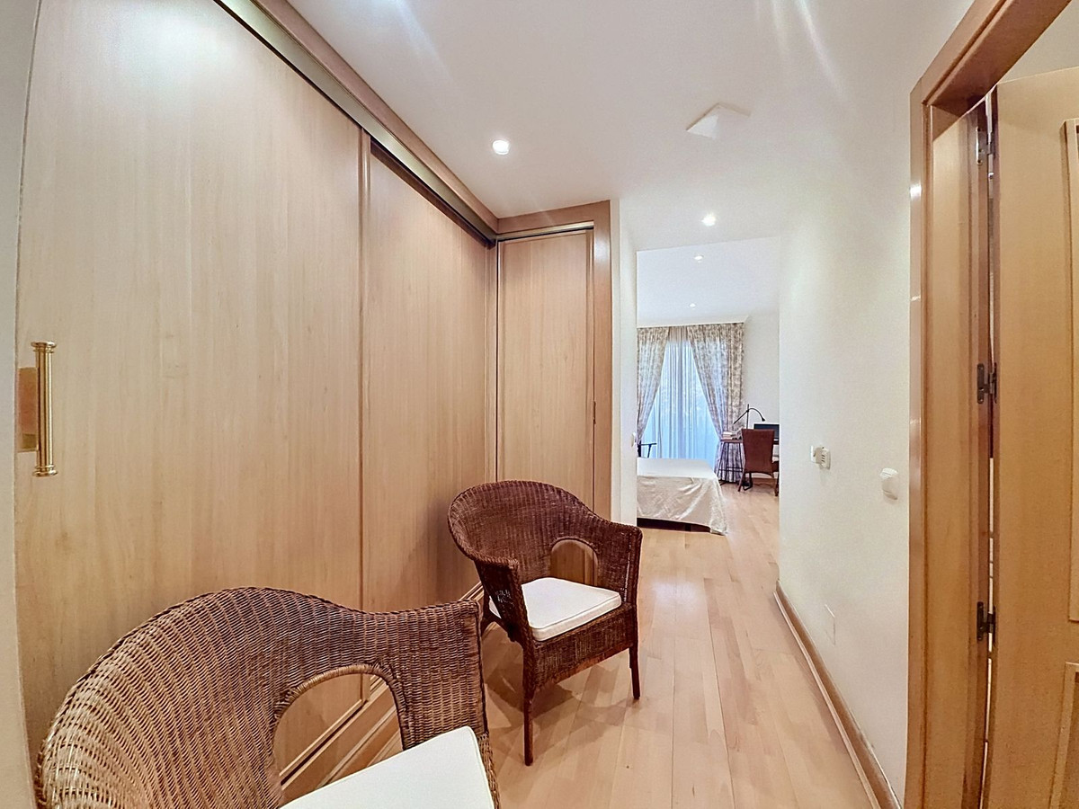 Huis te koop in Costalita | 4 slaapkamers H5401816