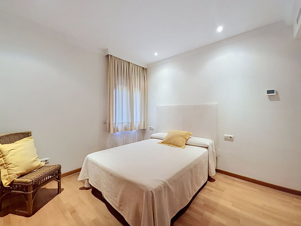 Huis te koop in Costalita | 4 slaapkamers H5401816