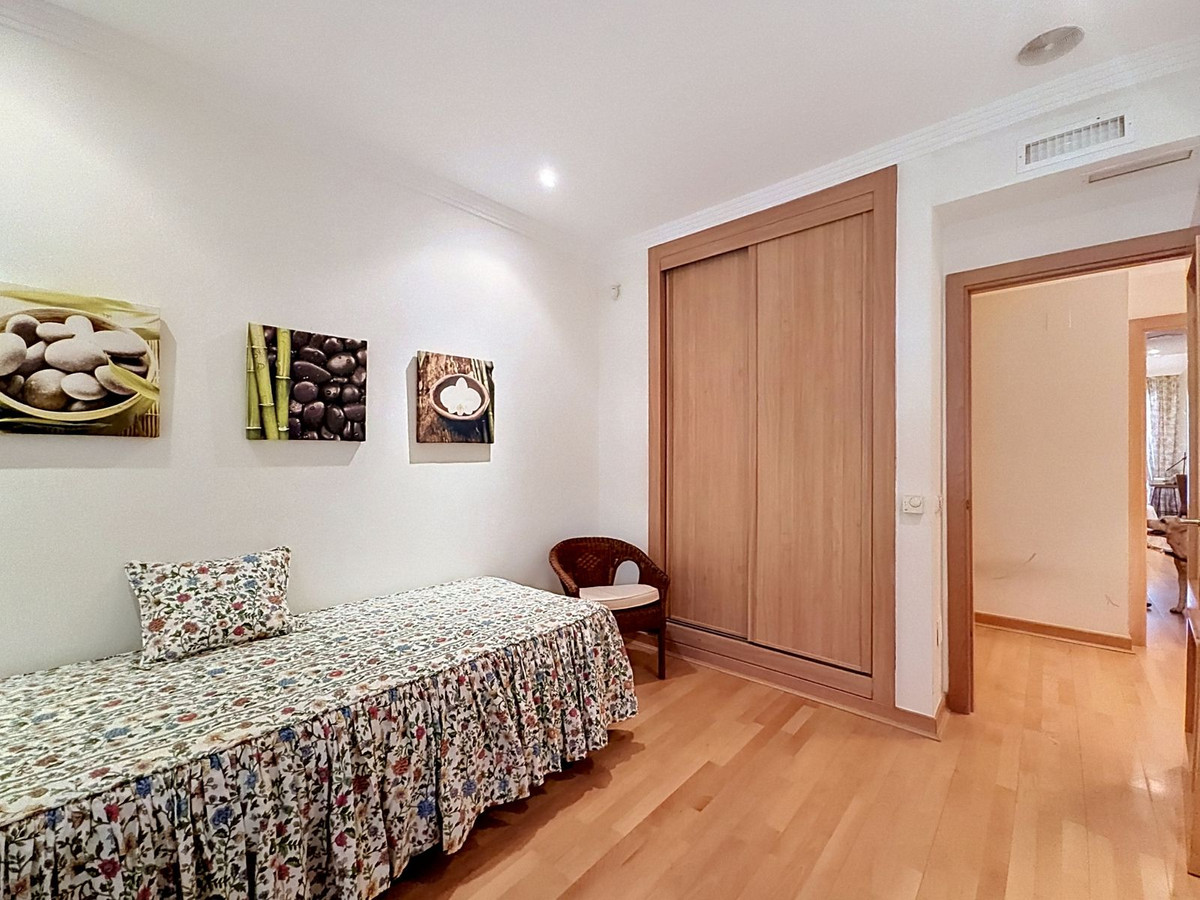 Huis te koop in Costalita | 4 slaapkamers H5401816