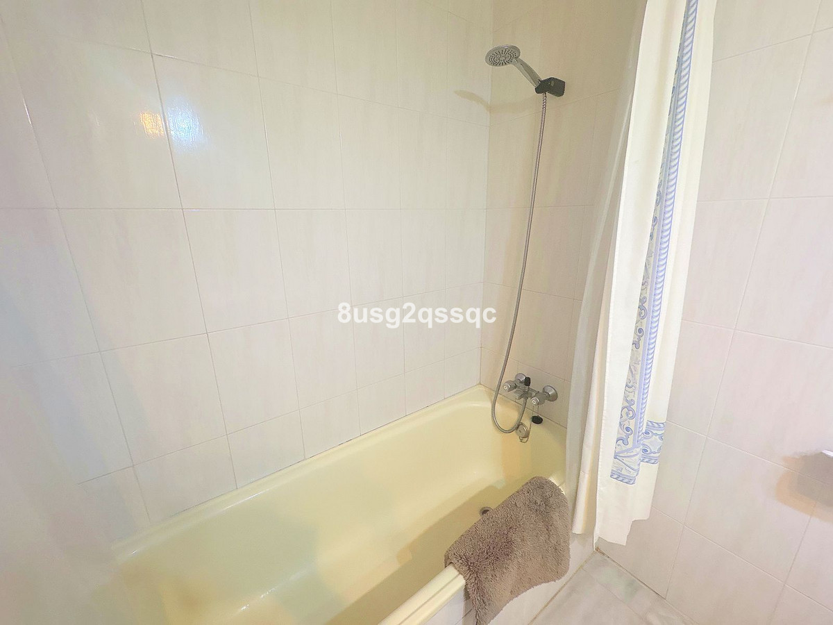Appartement te koop in Costalita | 3 slaapkamers H5464114