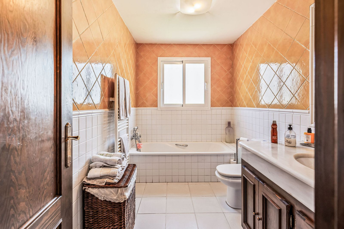 Huis te koop in Costalita | 4 slaapkamers H5516758