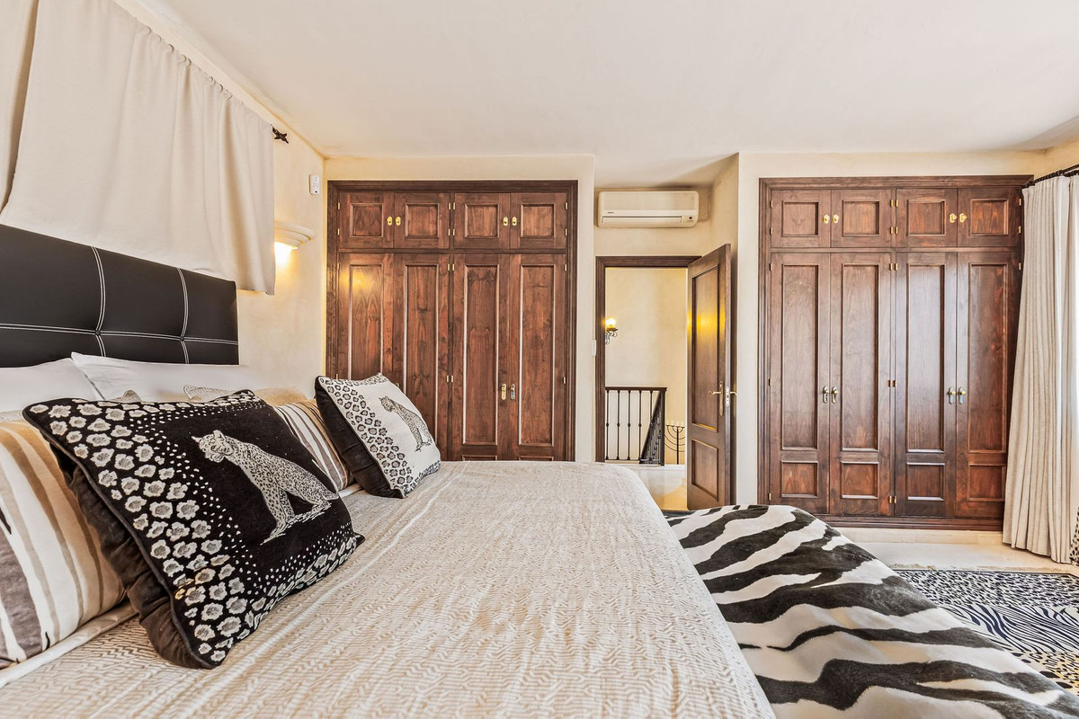 Huis te koop in Costalita | 4 slaapkamers H5516758
