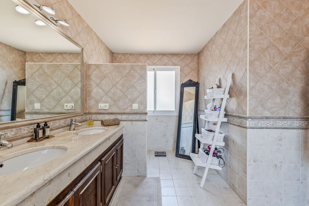 Huis te koop in Costalita | 4 slaapkamers H5516758