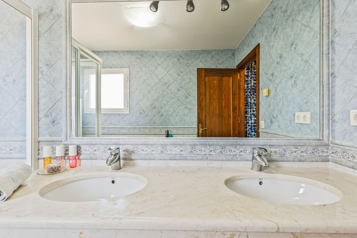 Huis te koop in Costalita | 4 slaapkamers H5516758