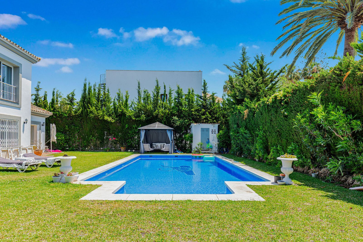 Huis te koop in Costalita | 4 slaapkamers H5516758