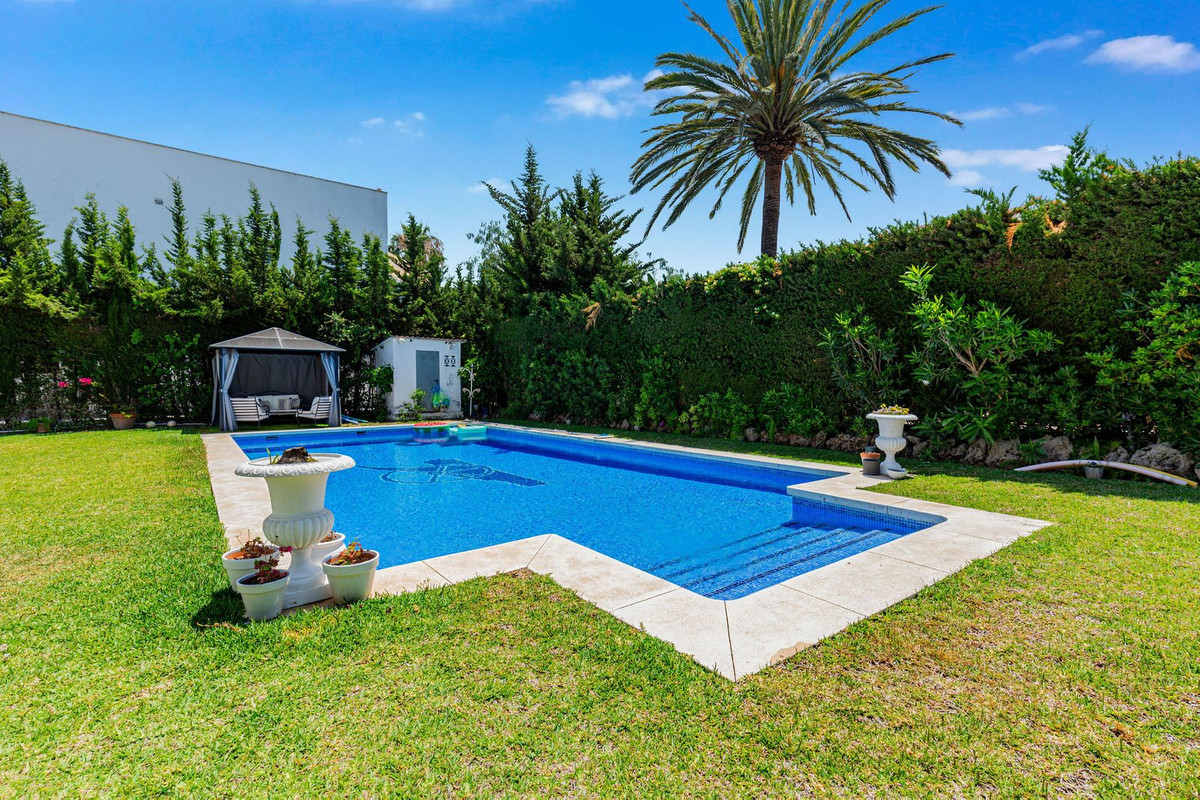 Huis te koop in Costalita | 4 slaapkamers H5516758