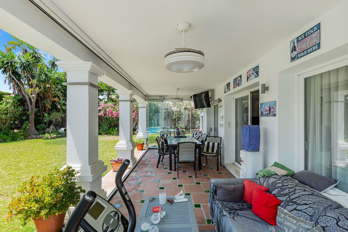 Huis te koop in Costalita | 4 slaapkamers H5516758