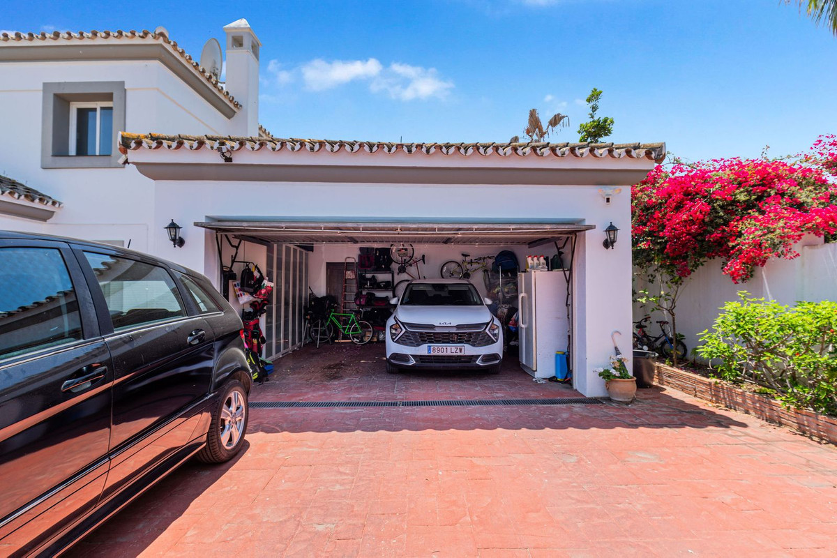 Huis te koop in Costalita | 4 slaapkamers H5516758