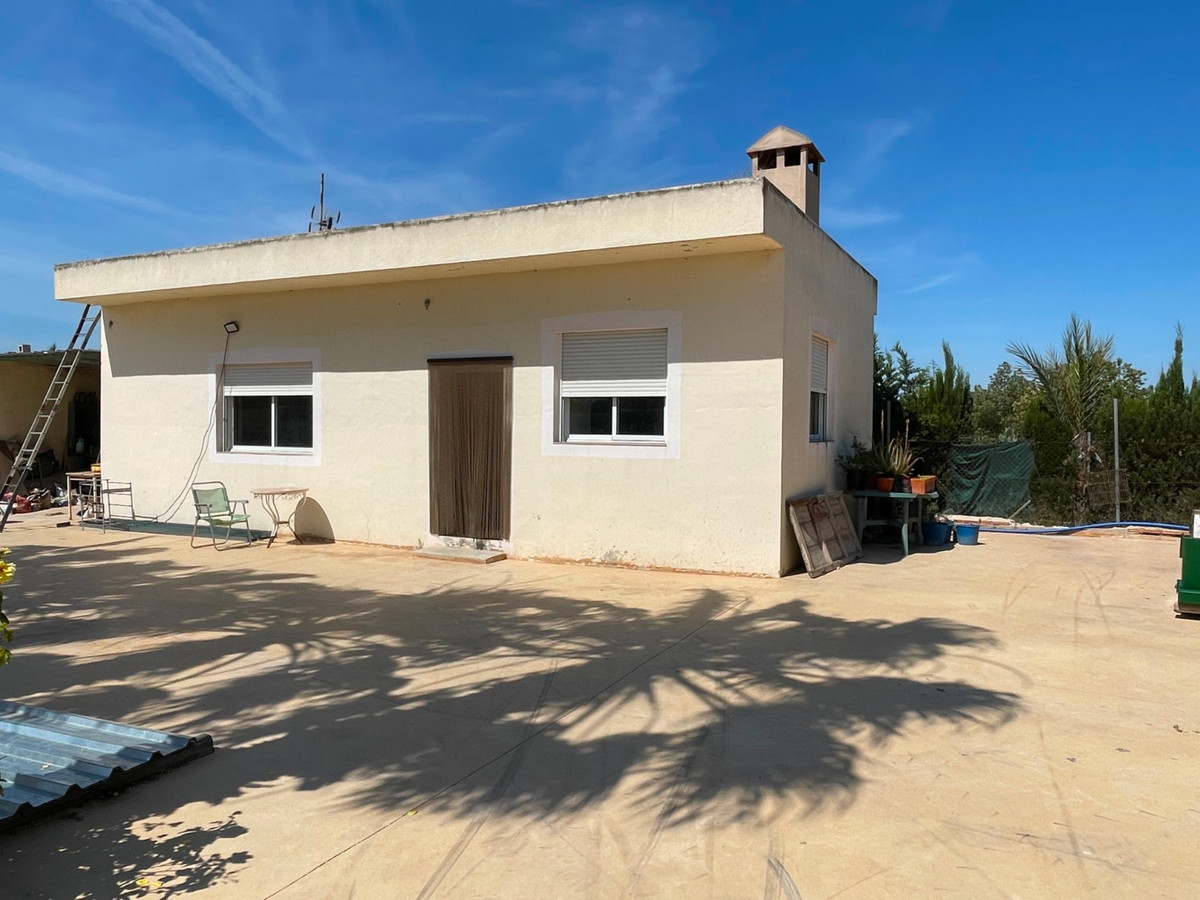 Huis te koop in Crevillent | 4 slaapkamers H5052811