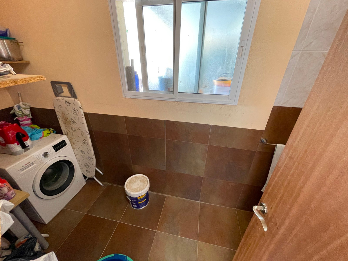 Huis te koop in Crevillent | 4 slaapkamers H5052811