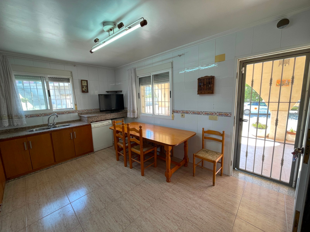 Huis te koop in Crevillent | 3 slaapkamers H5172913