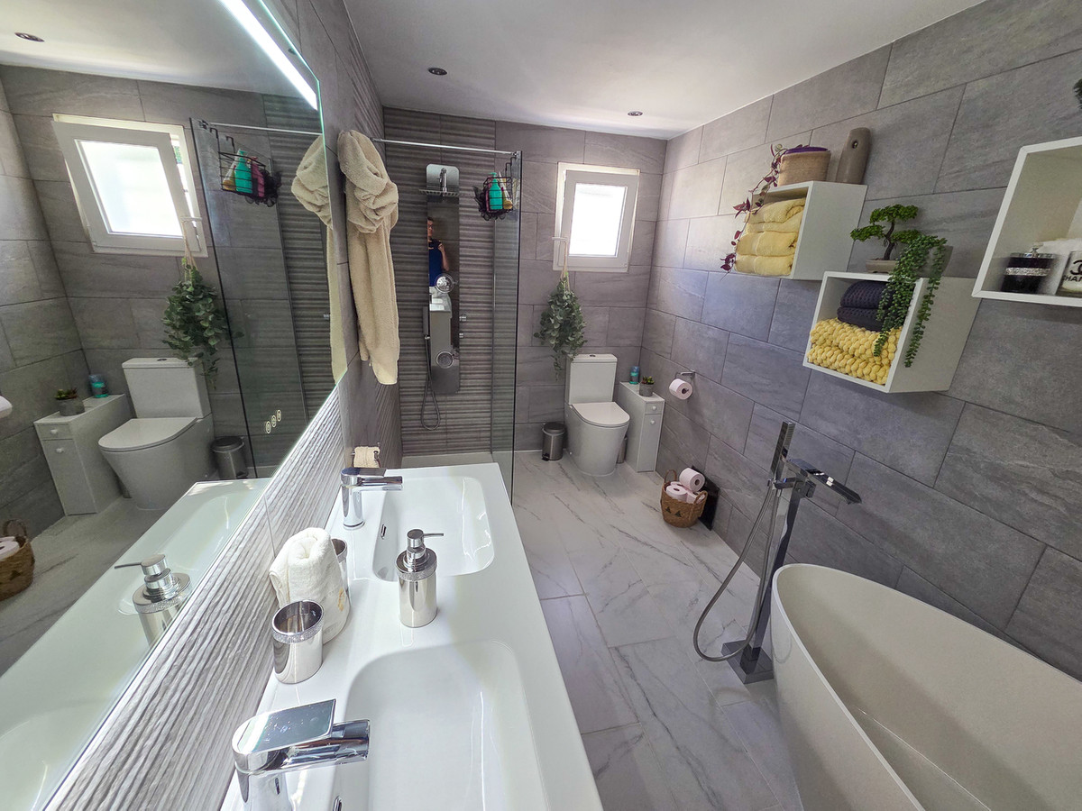 Property main view 30